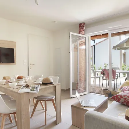 Aldeamento Turístico Odalys Fleur De Sel Aigues-Mortes